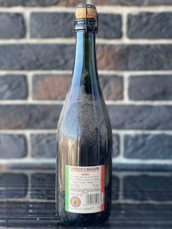 Вино Lambrusco Reggiano Riunite 1997 года урожая