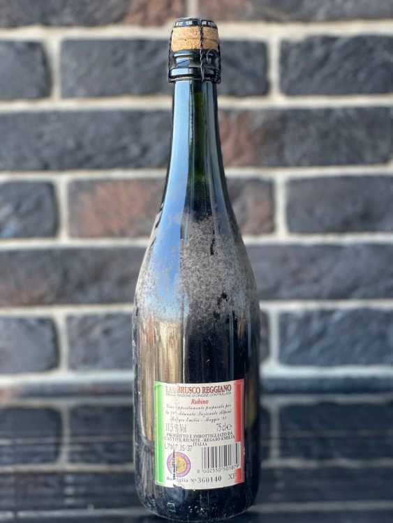 Вино Lambrusco Reggiano Riunite 1997 года урожая