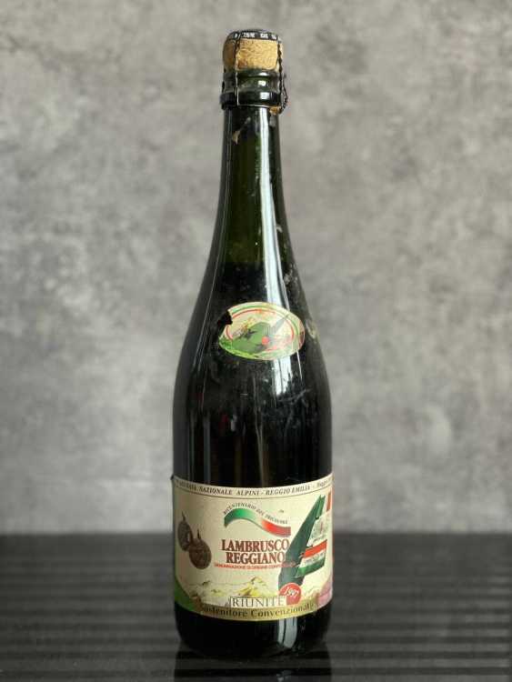 Вино Lambrusco Reggiano Riunite 1997 года урожая