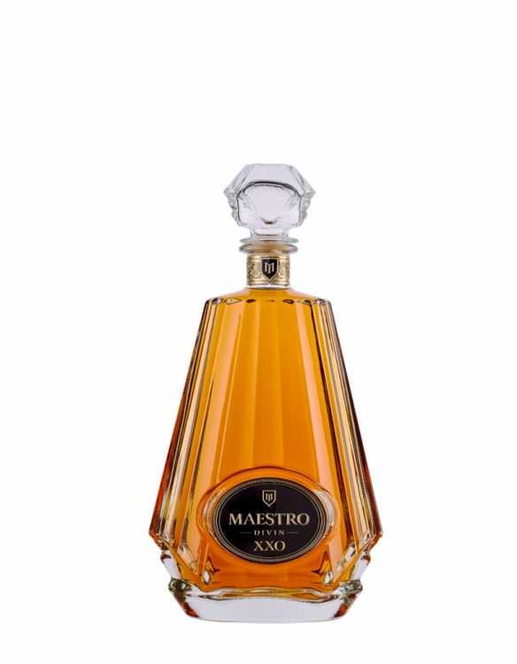 Коньяк «Maestro» Reserva, XXO 20 лет. 0,7