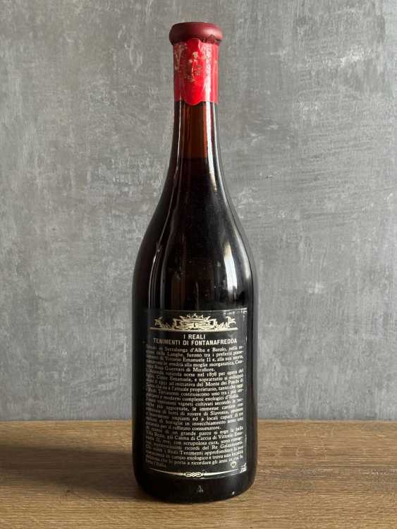 Вино Fontanafredda Barolo 1970 года.