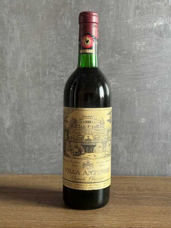 Вино Villa Antinori Chianti Classico 1970 года.