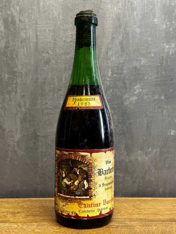 Вино Cantini Bacchini Vino Barbera Frizzante 1985 года урожая