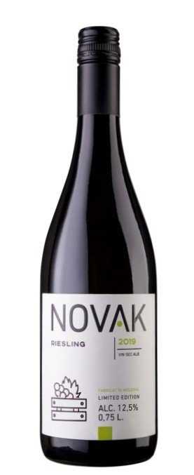 Вино «Riesling» 2020 Novak. 0,75