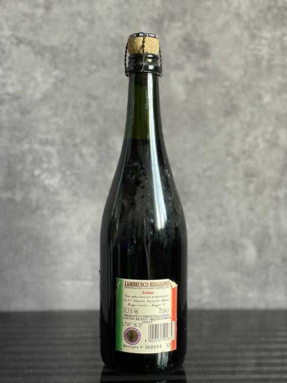 Вино Lambrusco Reggiano Riunite 1997 года урожая